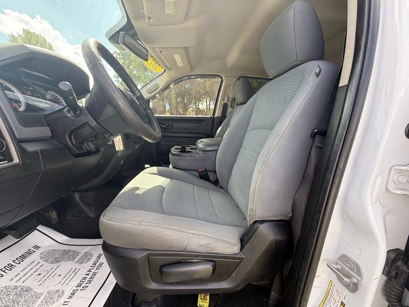 2013 Ram 2500 Tradesman photo 9