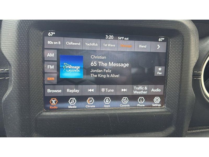 Used 2021 Jeep Wrangler Unlimited SaharaImage 12