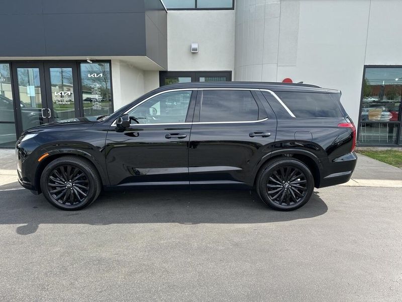 2024 Hyundai Palisade Calligraphy Night EditionImage 8