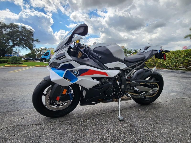 2026 BMW S 1000 RRImage 4