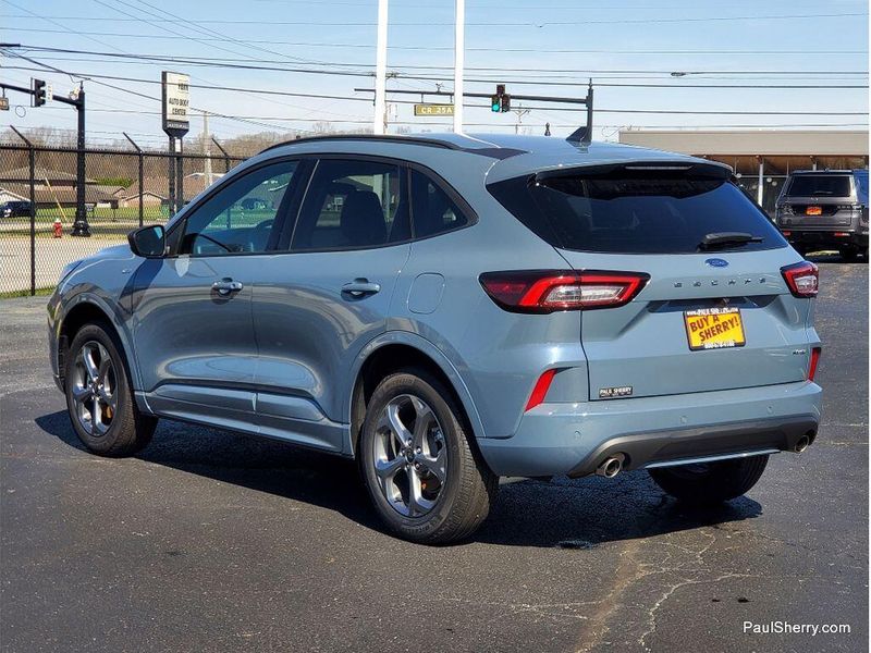 Used 2024 Ford Escape ST-Line