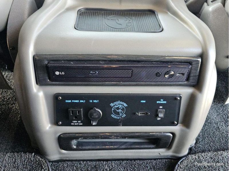 Used 2021 Chevrolet Express Passenger LSImage 25
