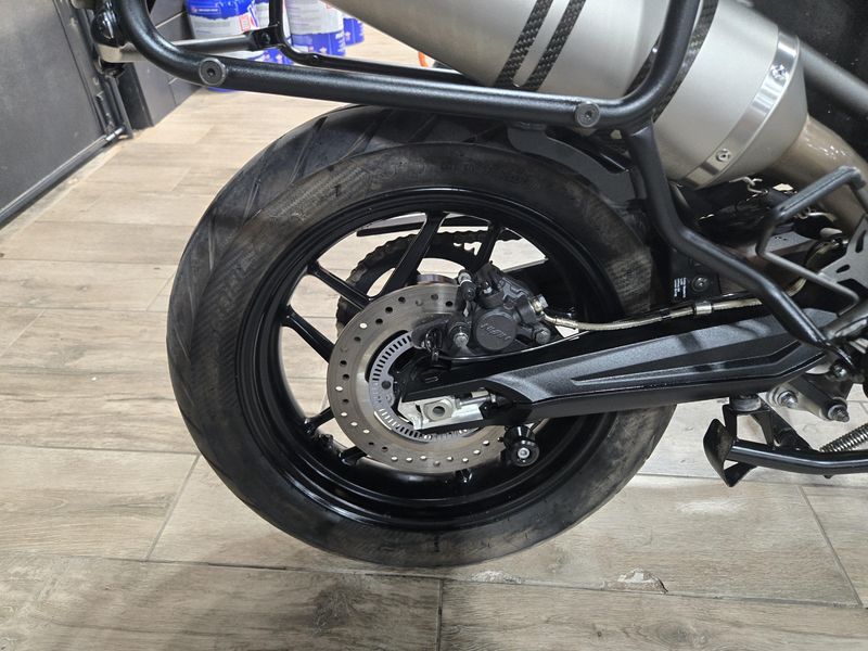 USED 2019 TRIUMPH TIGER 800 XRX Image 19