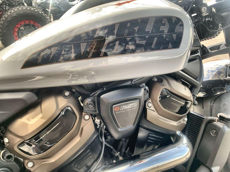 Used 2024 Harley-Davidson Sportster S Image 24