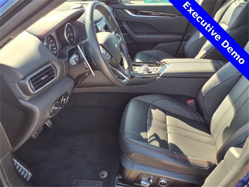 2024 Maserati Levante ModenaImage 13