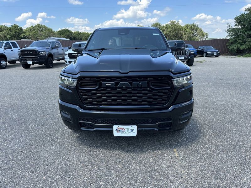 2025 RAM 1500 Big Horn Crew Cab 4x4 5