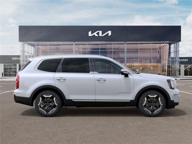 2025 Kia Telluride SImage 7