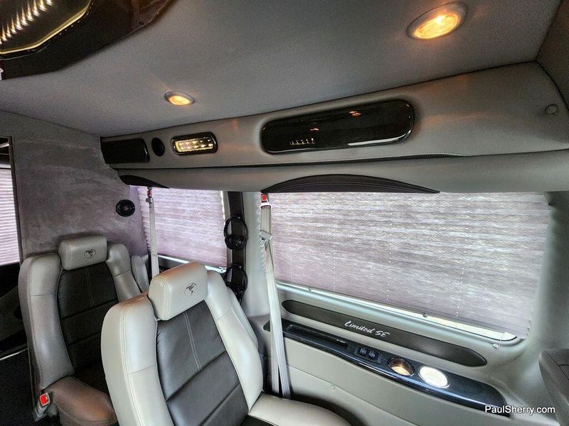 2018 Ford Transit-250 Image 48