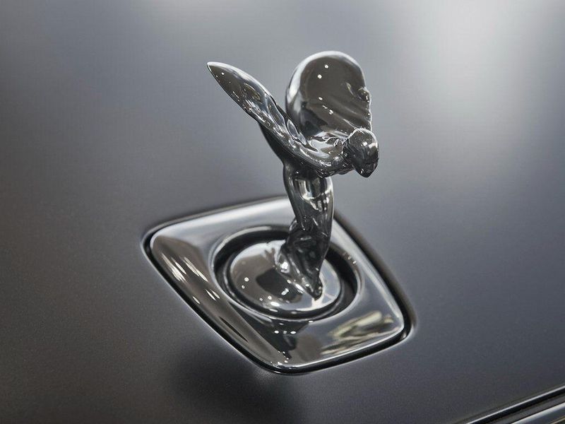 New 2026 Rolls-Royce Spectre Image 11
