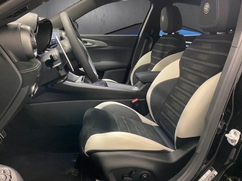 New 2026 Alfa Romeo Tonale Sport Speciale AwdImage 3