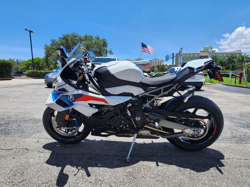2026 BMW S 1000 RRImage 5