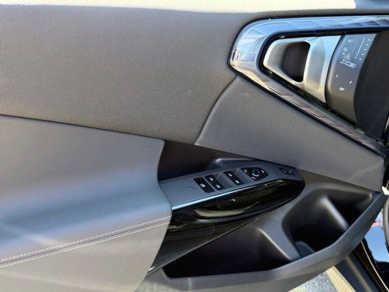 New 2026 BMW X3 30 xDriveImage 15