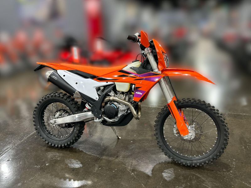 New 2024 KTM 500 XW-F Image 11