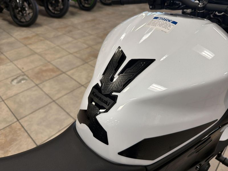 New 2026 Kawasaki Z500 SE ABS Image 28