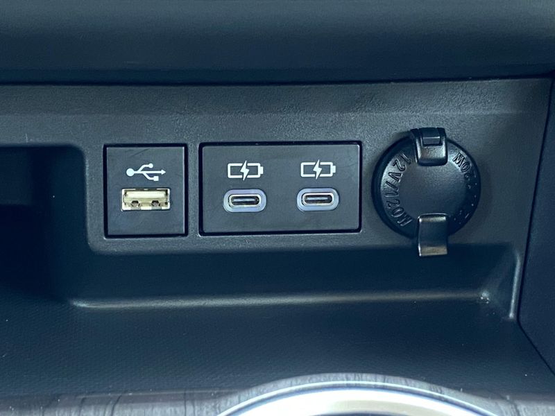 New 2023 Toyota Highlander PlatinumImage 23