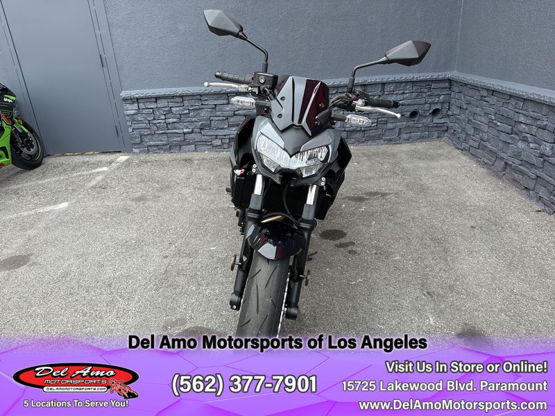 2024 Kawasaki ER650PRFNL-GY2  in a METALLIC MATTE DARK GRAY/METALLIC SPARK BLACK exterior color. Del Amo Motorsports of Los Angeles (562) 262-9181 delamomotorsports.com 