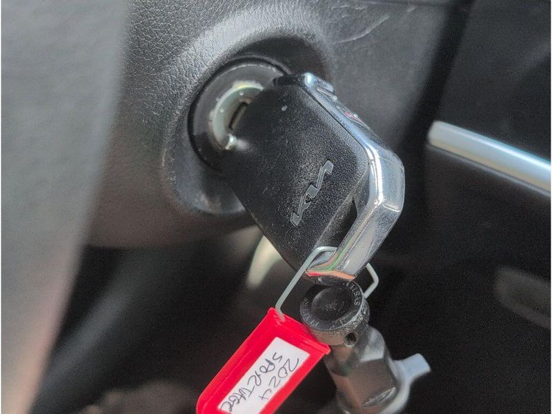 Used 2024 Kia Sportage LXImage 18