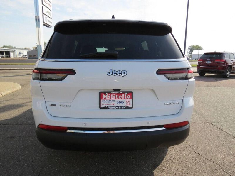 2021 Jeep Grand Cherokee L Limited 4x4 4dr SUVImage 7