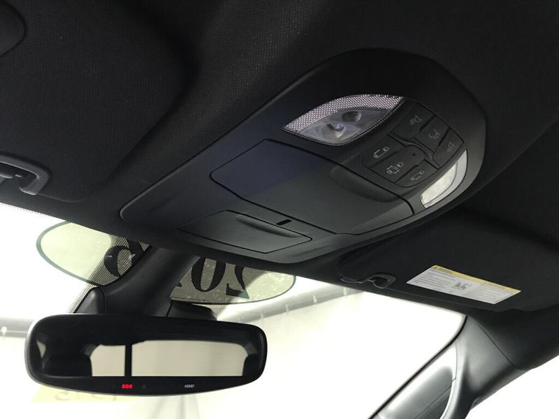 Used 2026 Chrysler Pacifica SelectImage 14