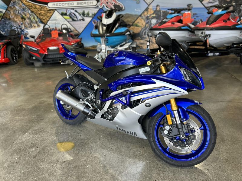 Used 2016 Yamaha YZF-R6 Image 7