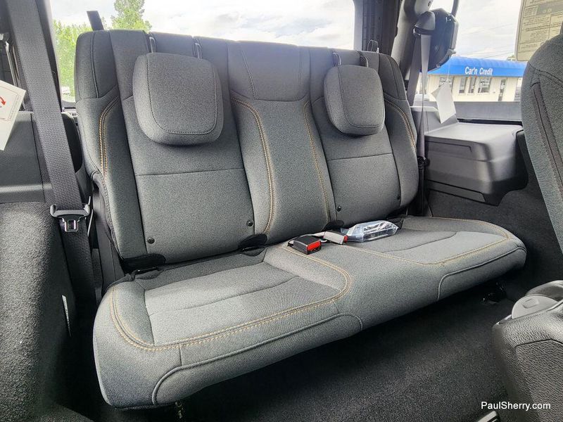 2025 Jeep Wrangler 2-door SportImage 3