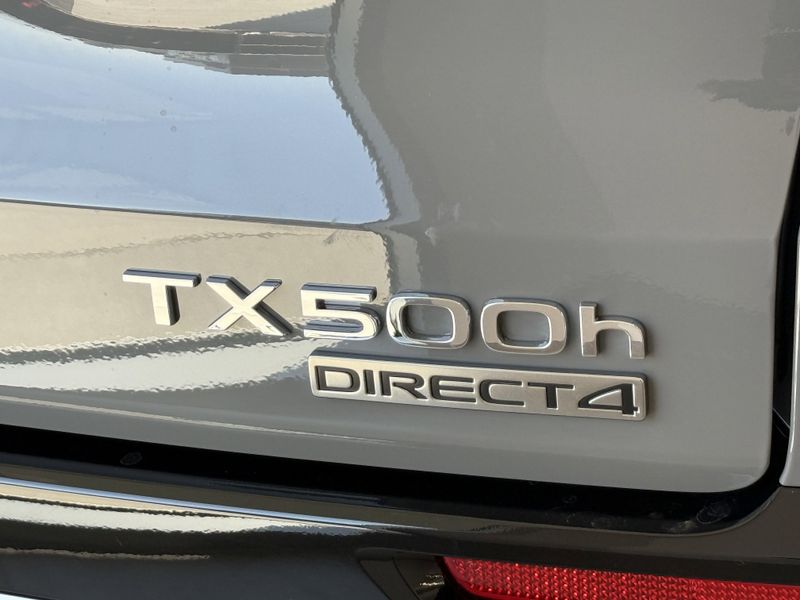 2025 LEXUS TX 500 500h F SPORT PremiumImage 12