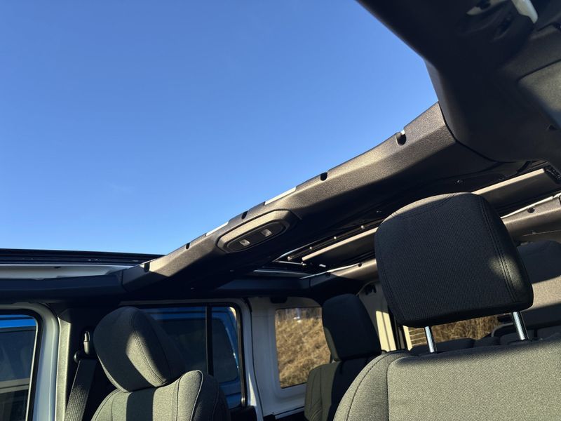 New 2026 Jeep Wrangler 4-door Sport SImage 33