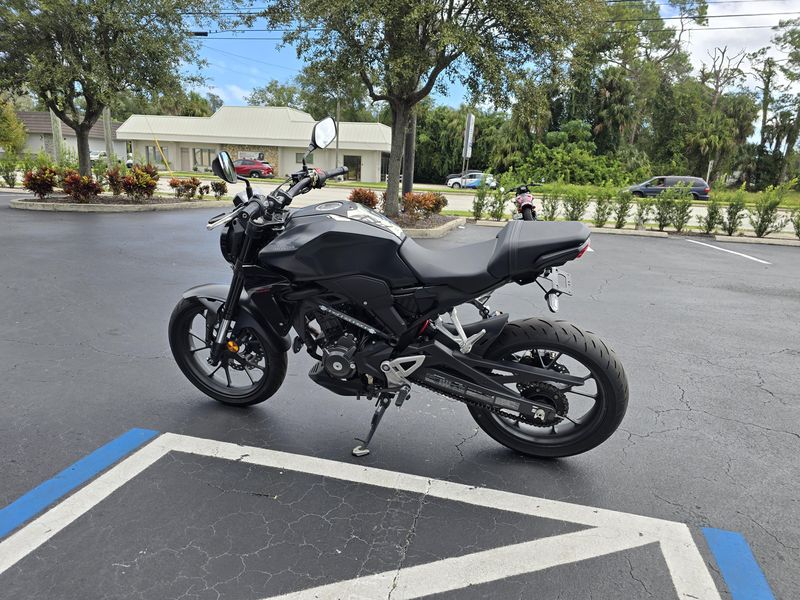 Used 2024 Honda CB300R ABS 