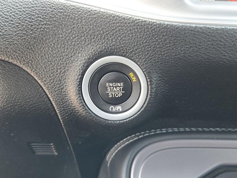 Used 2023 Dodge Challenger SXT RWD