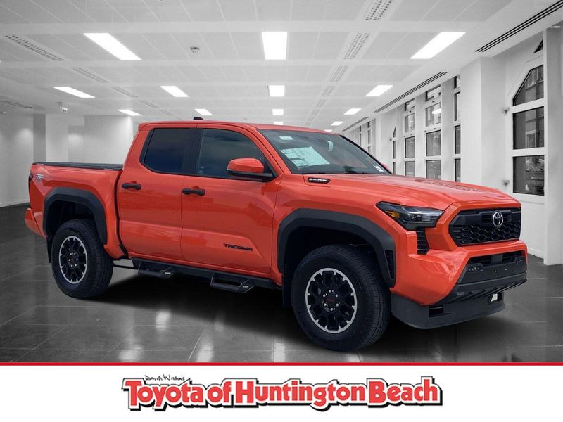 2024 Toyota Tacoma TRD Off Road HybridImage 1