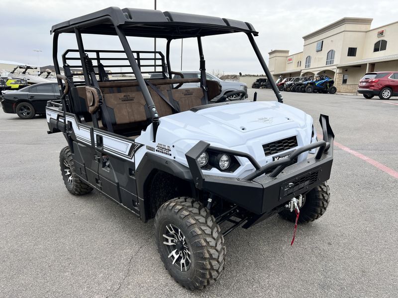 2024 KAWASAKI MULE PROFXT 1000 LE PLATINUM RANCH EDITION METALLIC STARDUST WHITE in a WHITE exterior color. Family PowerSports (877) 886-1997 familypowersports.com 