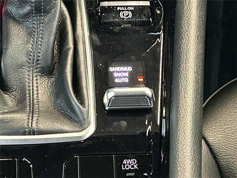 New 2026 Jeep Compass Latitude Altitude 4x4Image 16