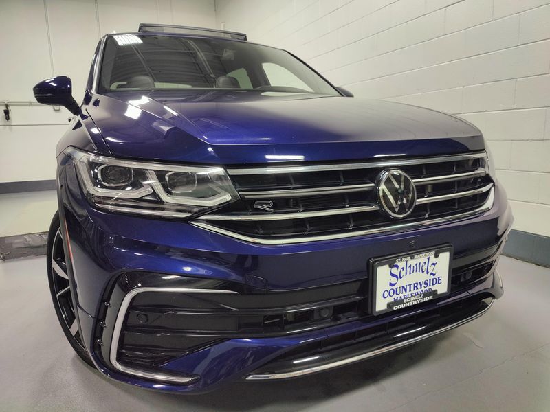 Used 2024 Volkswagen Tiguan AWD SEL R-Line w/Sunroof/NavImage 2