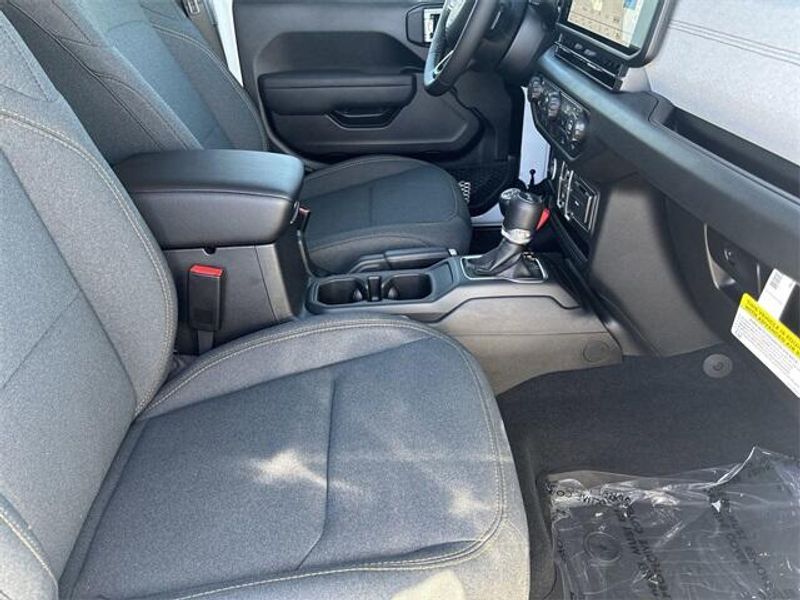 New 2026 Jeep Wrangler 4-door Sport SImage 12