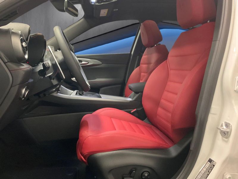 New 2026 Alfa Romeo Tonale Veloce AwdImage 3