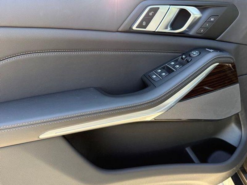 New 2026 BMW X5 sDrive40iImage 15