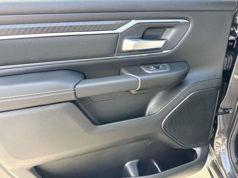 New 2026 RAM 1500 Big Horn Crew Cab 4x4 5'7' Box