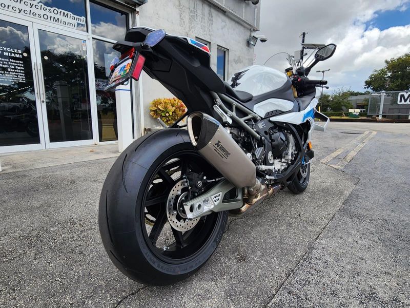 2026 BMW S 1000 RRImage 13