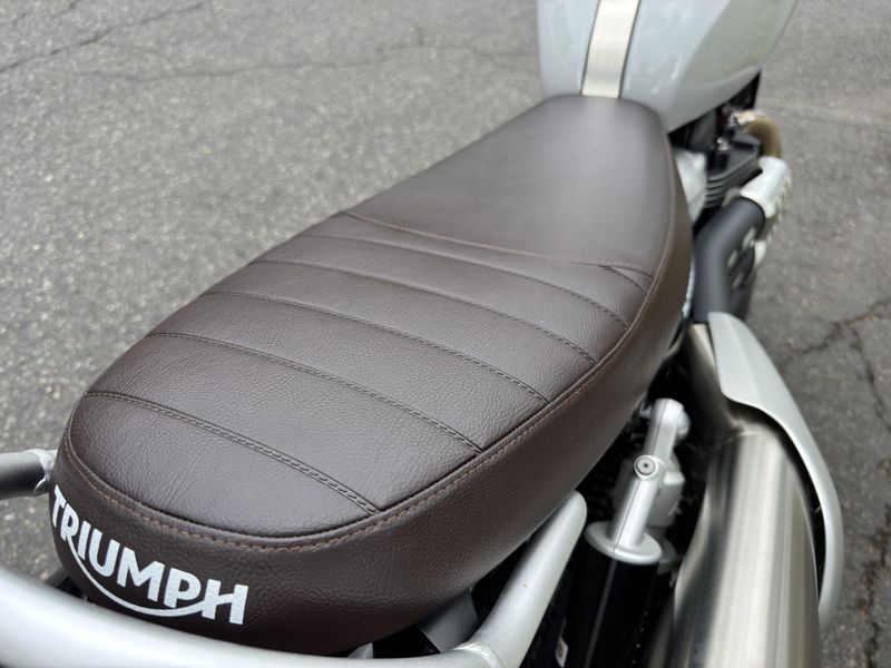 2024 Triumph Scrambler 1200 X - ASH GREY 
