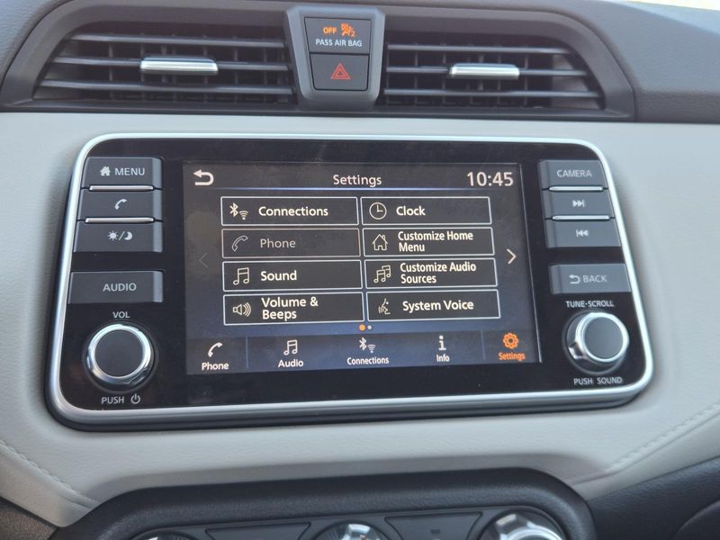 Used 2022 Nissan Versa SV CVT