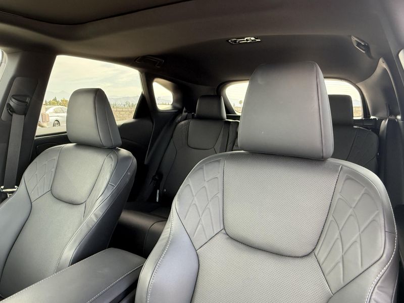 Used 2026 Lexus RX 350h PremiumImage 21