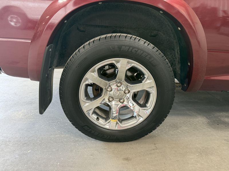 Used 2018 RAM 1500 LaramieImage 5