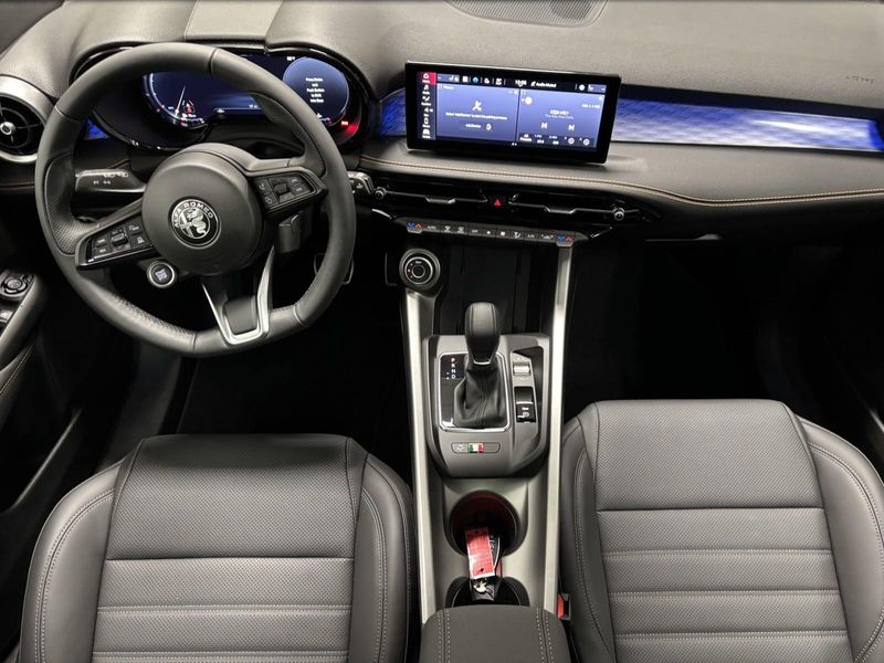 New 2025 Alfa Romeo Tonale AwdImage 17