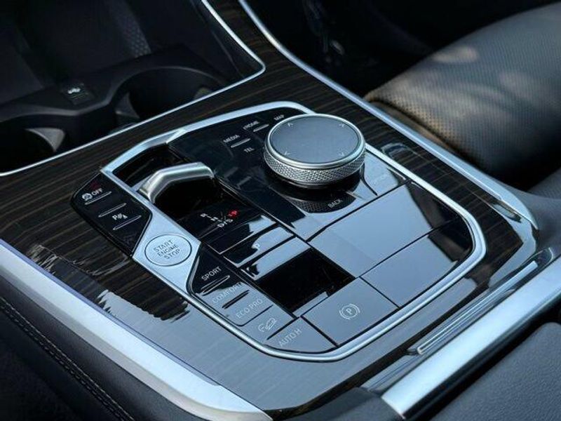 Used 2024 BMW X5 xDrive40iImage 23