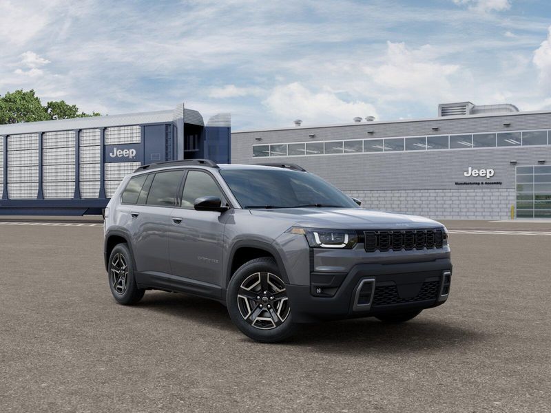 New 2027 Jeep Cherokee Laredo 4x4Image 3