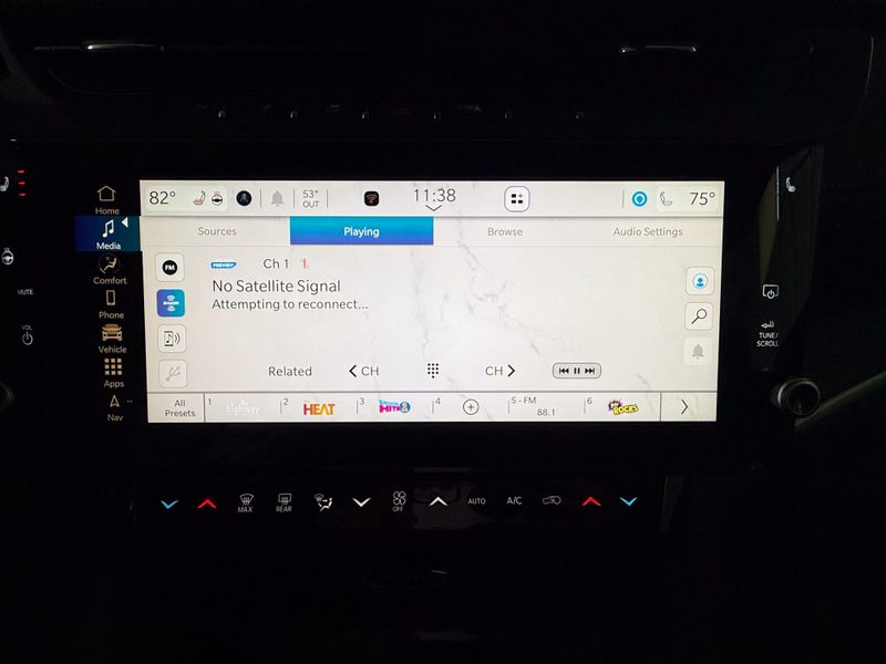 New 2026 Jeep Grand Cherokee L Limited 4x4Image 32