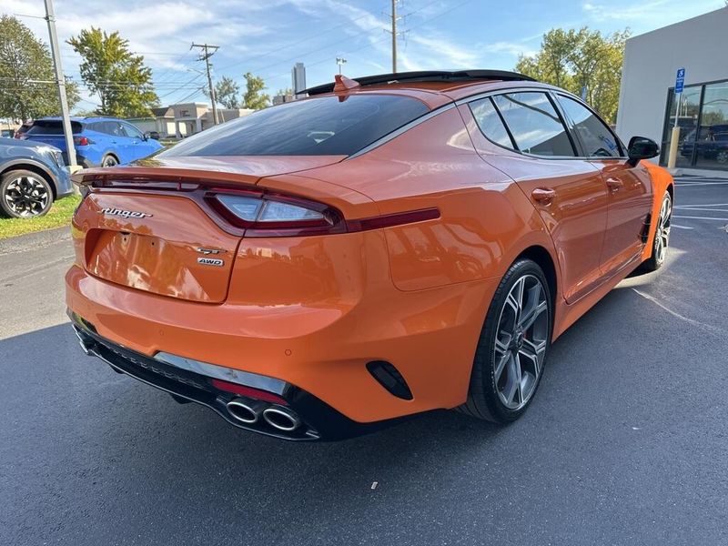 2020 Kia Stinger GT2 photo 5