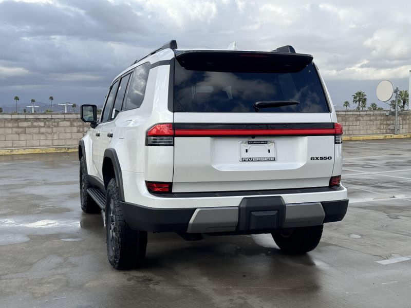 New 2026 Lexus GX 550 OvertrailImage 7