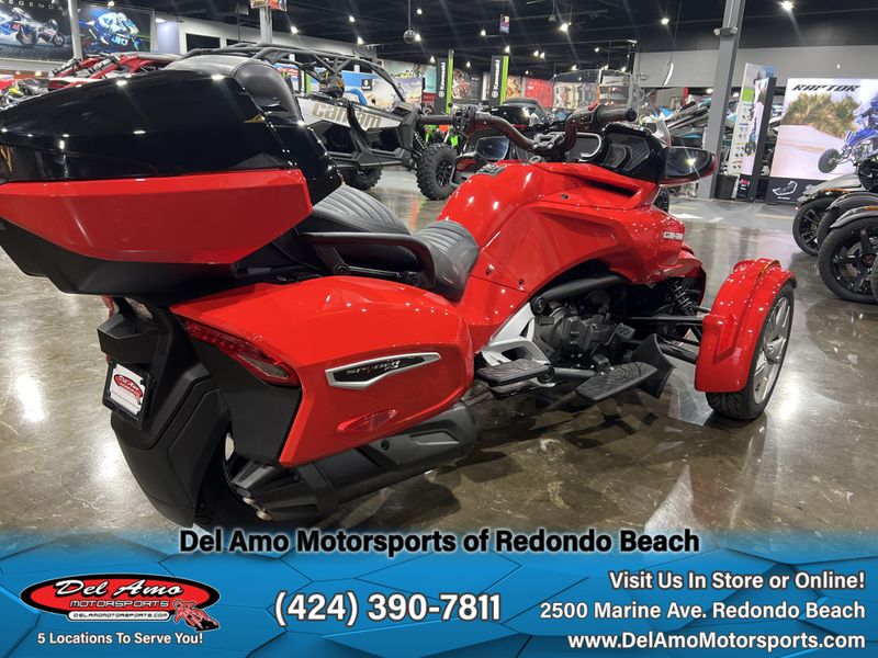 2023 Can-Am H9PB  in a PLASMA RED/PLATINUM exterior color. Del Amo Motorsports of Redondo Beach (424) 304-1660 delamomotorsports.com 