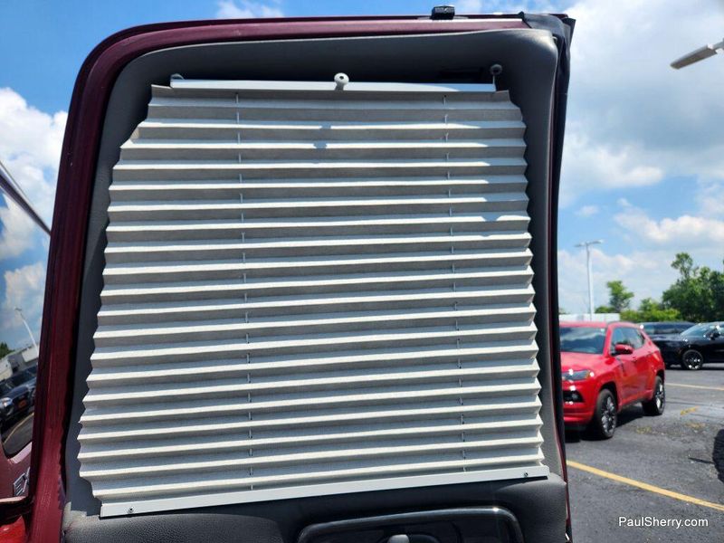 Used 2024 Chevrolet Express Cargo Image 19